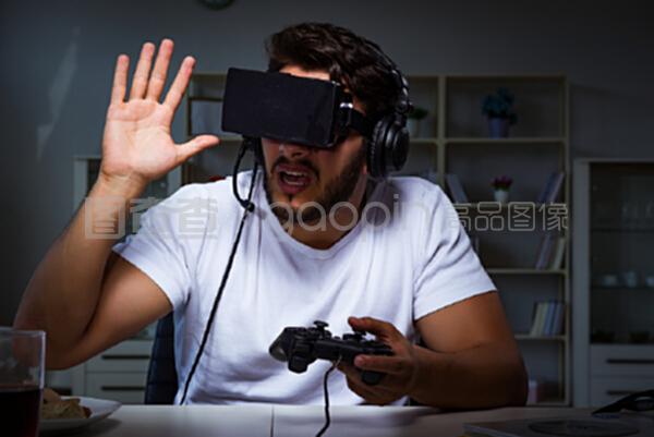 丈夫、父親、殺手：Alyssa Pladl 的故事 视频截图