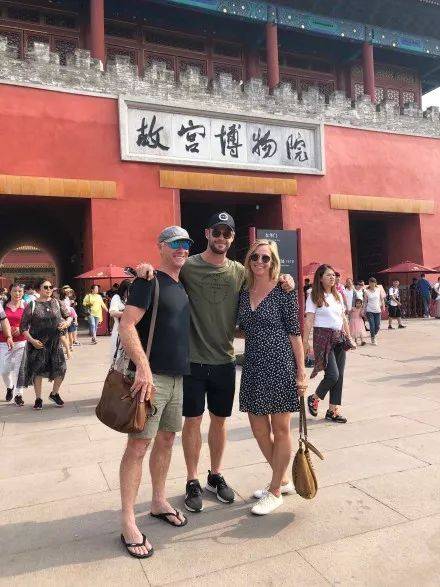 僵屍 2013 视频封面