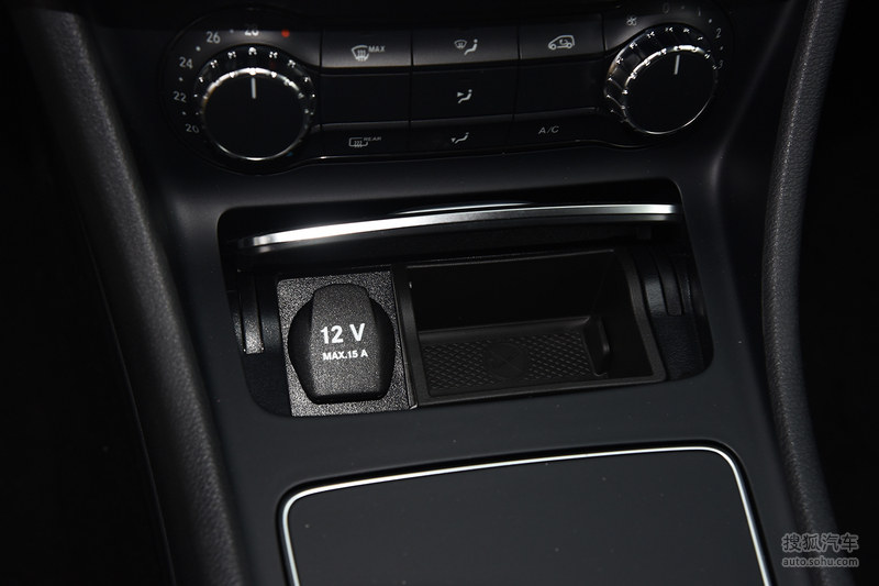 僵屍胡安 视频缩略图