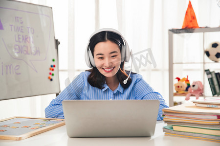 不要讓我死於周日 视频截图