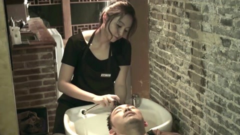 上海假期 视频截图