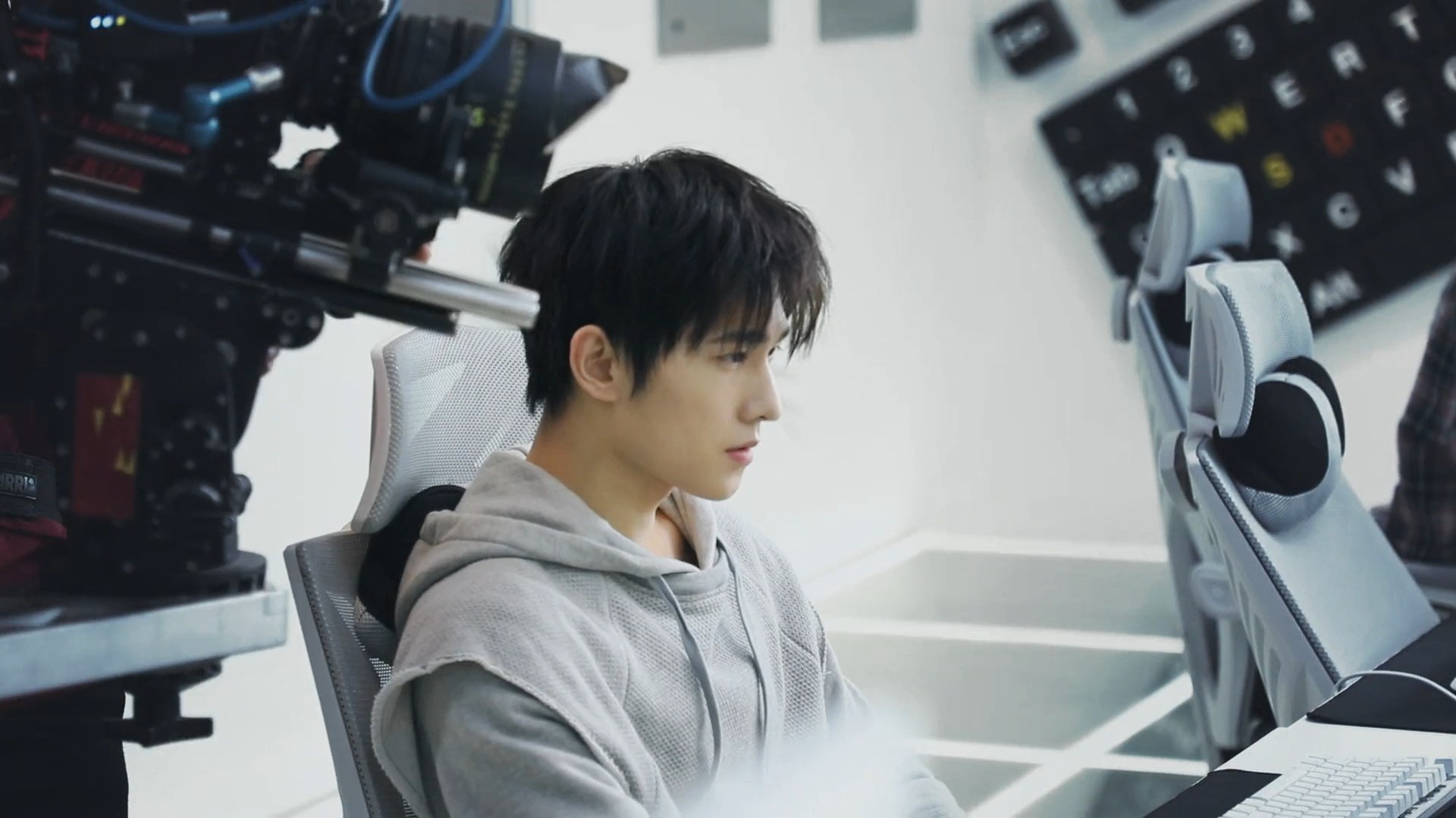 不明身份（粵語版） 视频截图