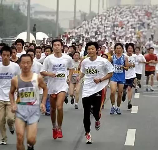 不屈不撓 视频截图