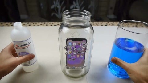 三傻大鬧加油站 视频截图