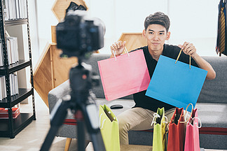 不一樣的夏天 视频截图