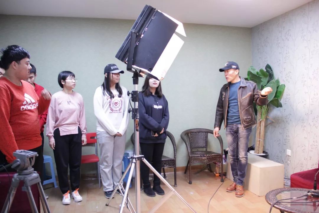 東德時尚往事 视频截图