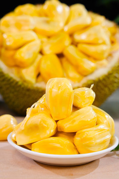 萬聖節群魔 视频截图